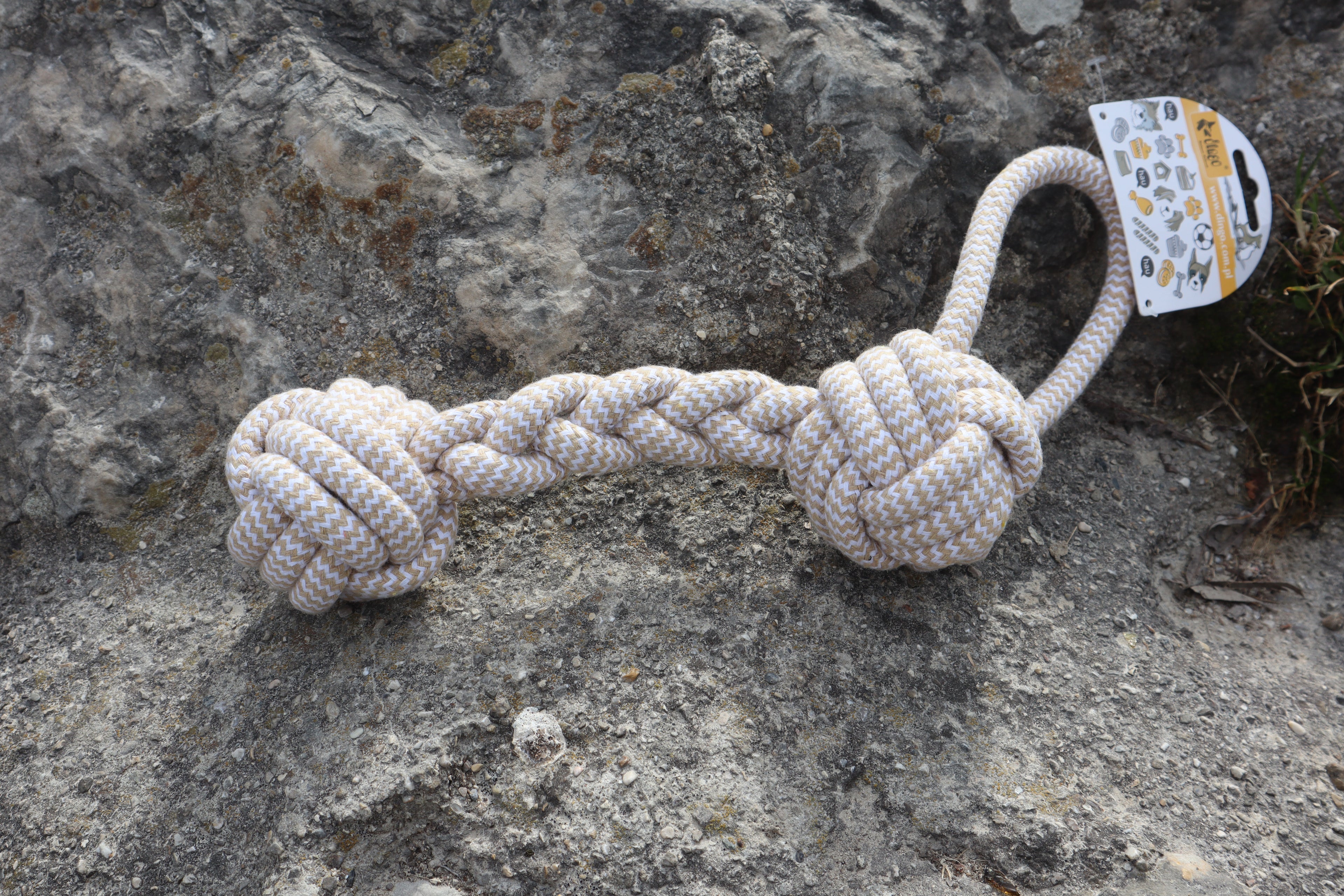 Dingo „Bolo“ Robuste Seil-Hundespielzeug mit zwei Knoten-Bällen – Zeitloser Stil und Komfort