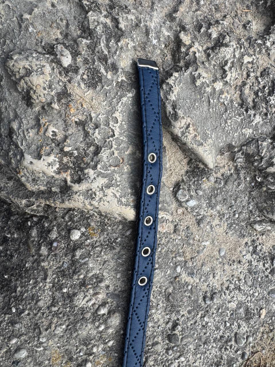 Terra: Halsband aus veganem Leder & Polyamid – Robust & elegant