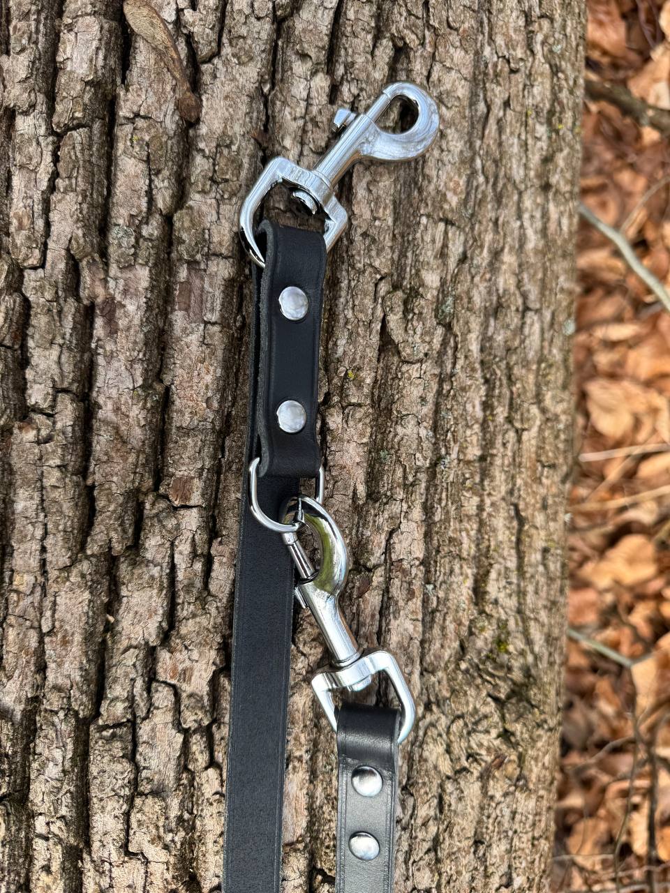 Klassische verstellbare Lederleine – Stil & Funktionalität